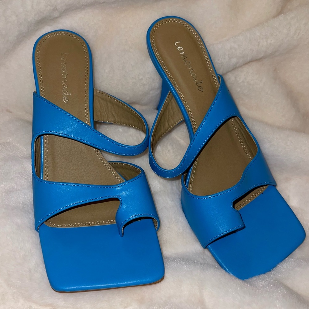 Bright Blue Mule Heel Unique Square Flat Sandal Size 7 NWT